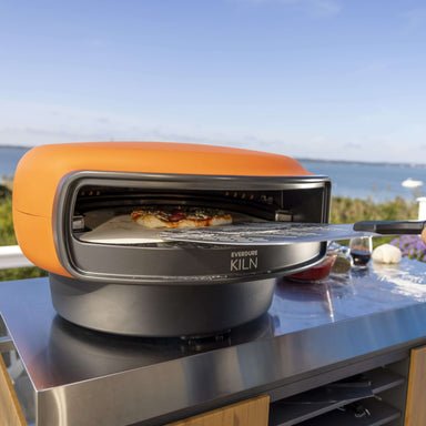 Everdure Kiln S Silver Bundle pizza cooking in oven